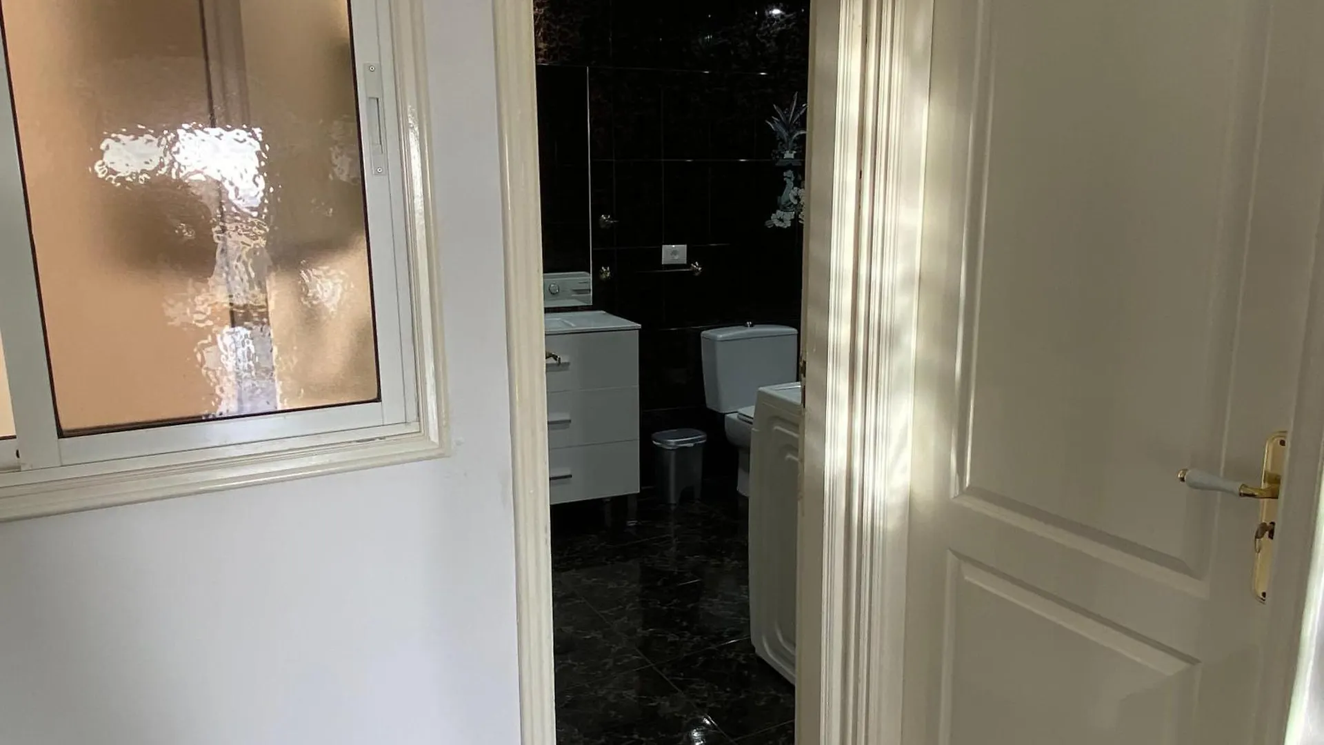 Superior Room In Los Cristianos With Sea View Arona  Španělsko